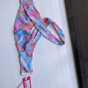 Beginning Boutique Floral Top.